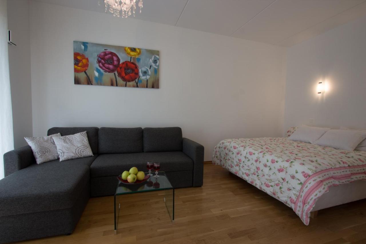 Kueueni 5B Apartment 塔尔图 外观 照片